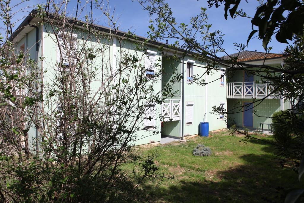 Hotel Floreal Balaruc-le-Vieux Exterior photo